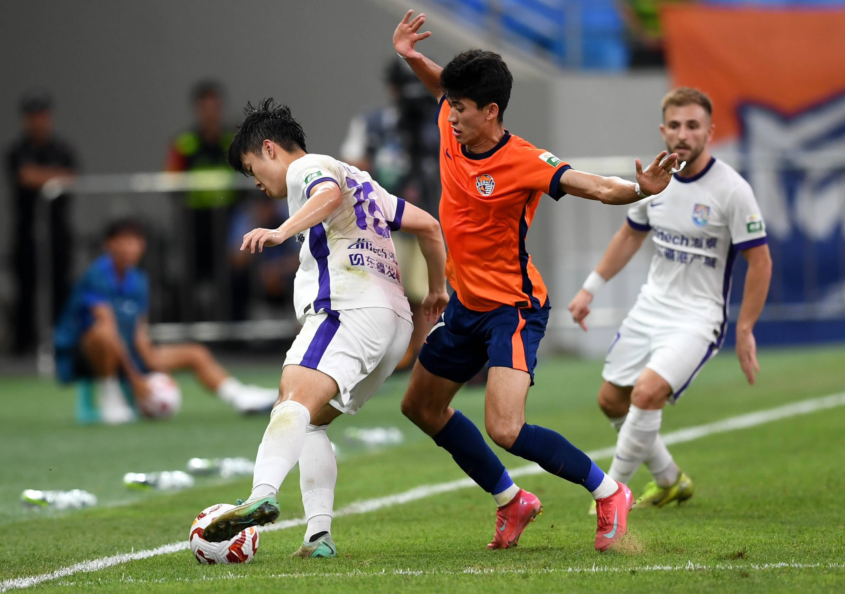 还让球迷们 还让球迷们