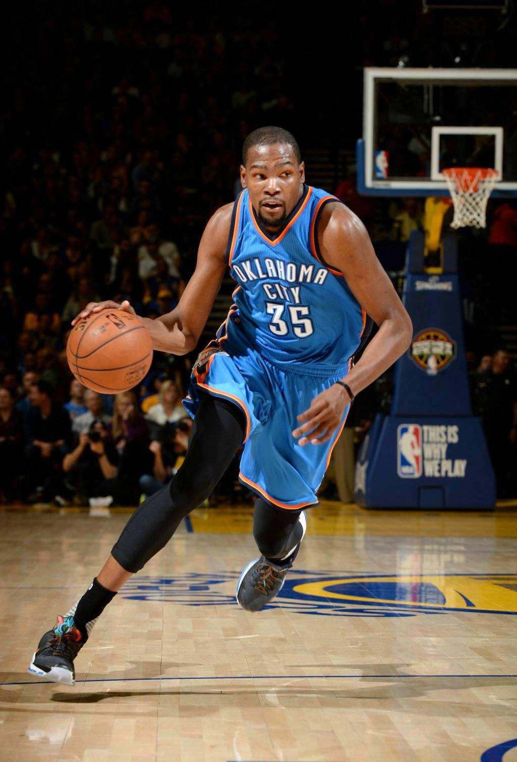 C罗红牌 C罗红牌