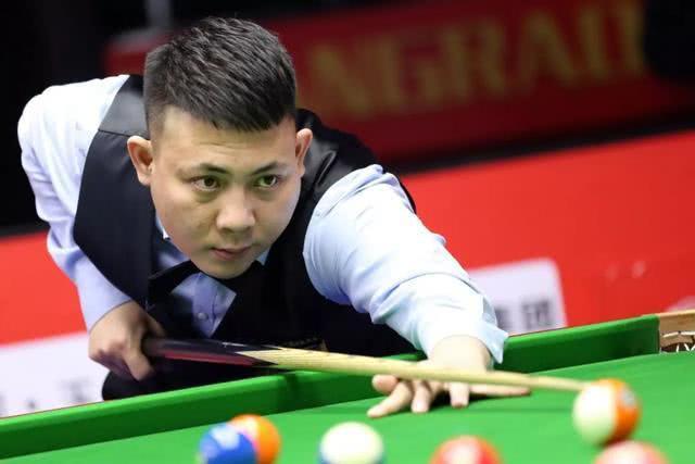 阿尔瓦雷斯 阿尔瓦雷斯