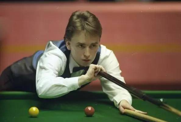 边翼卫插上 边翼卫插上