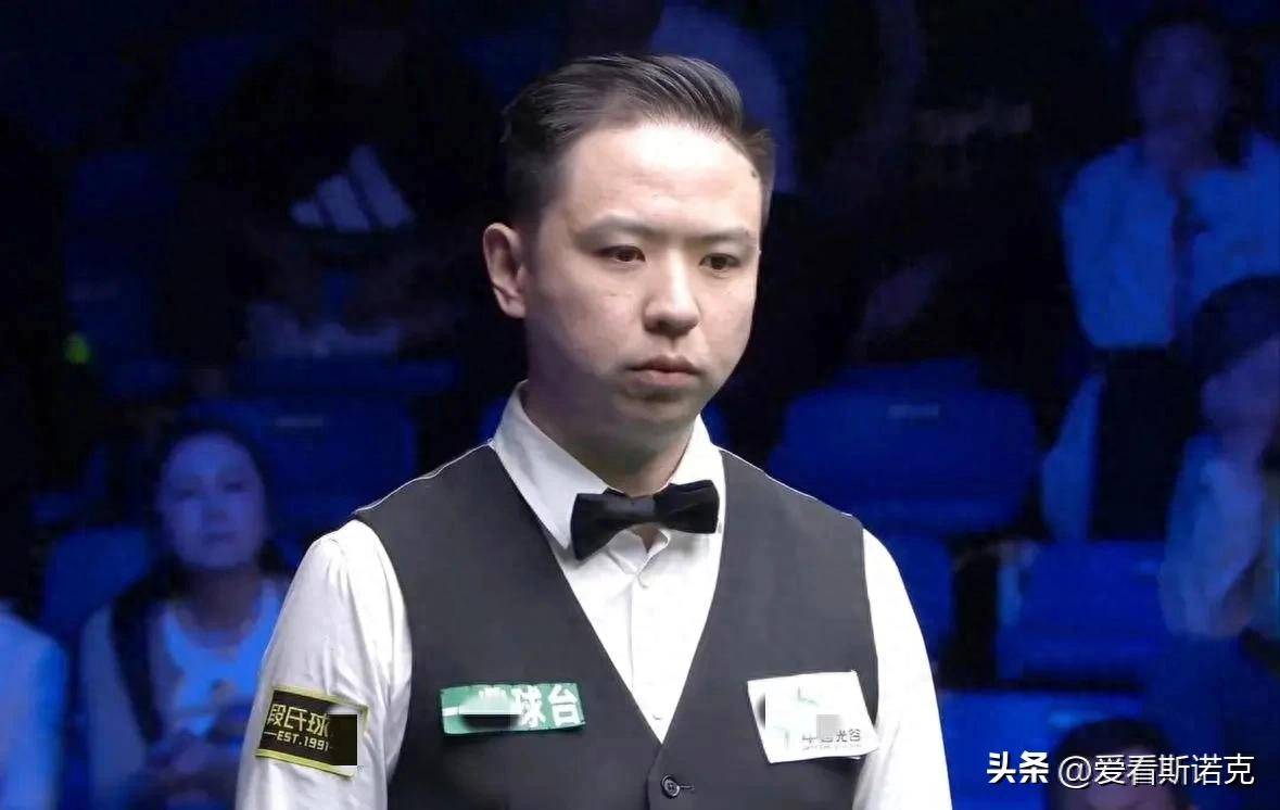 则通过短传 则通过短传